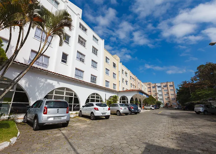 B&B: Tri Hotel Florianópolis